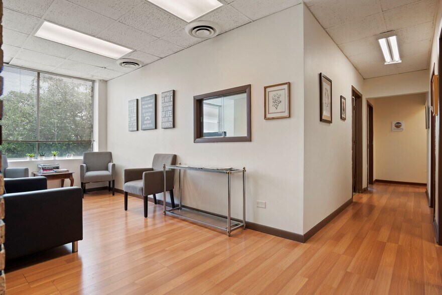 10540 S Western Ave, Chicago, IL à louer - Photo intérieure – Image 2 sur 9