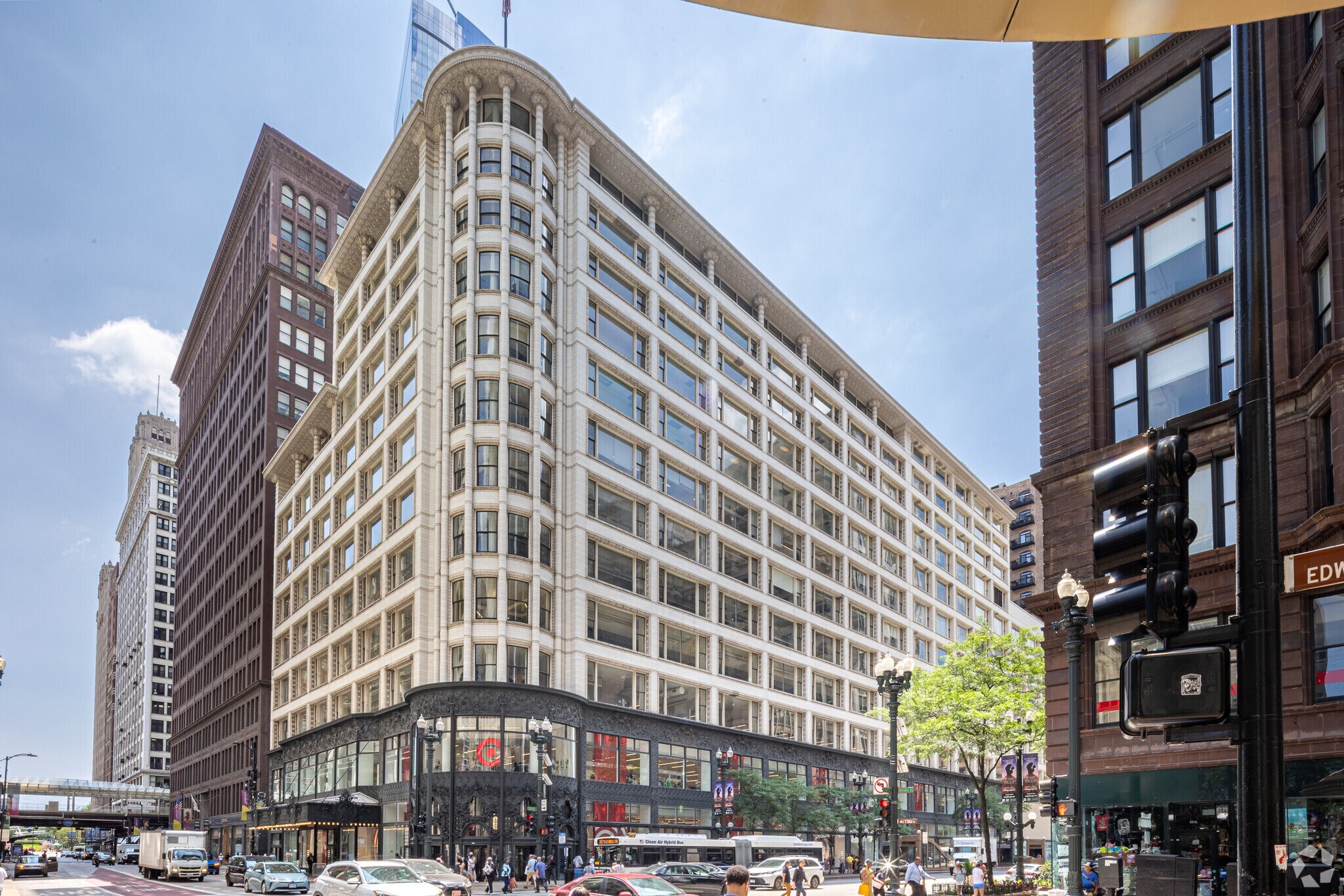 1-35 S State St, Chicago, IL à louer Photo principale– Image 1 sur 8