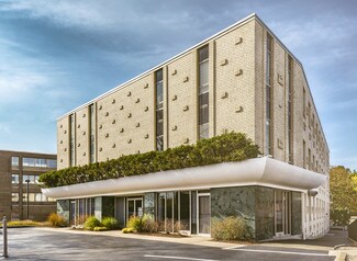 Plus de détails pour 45 S Main St, West Hartford, CT - Bureau/Médical à louer