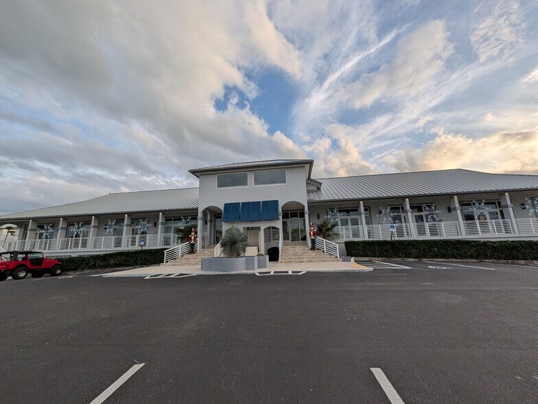 10095 Overseas Hwy, Marathon, FL à louer - Photo de l’immeuble – Image 1 sur 3