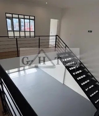 Plus de détails pour Bureau, Industriel/Logistique à louer