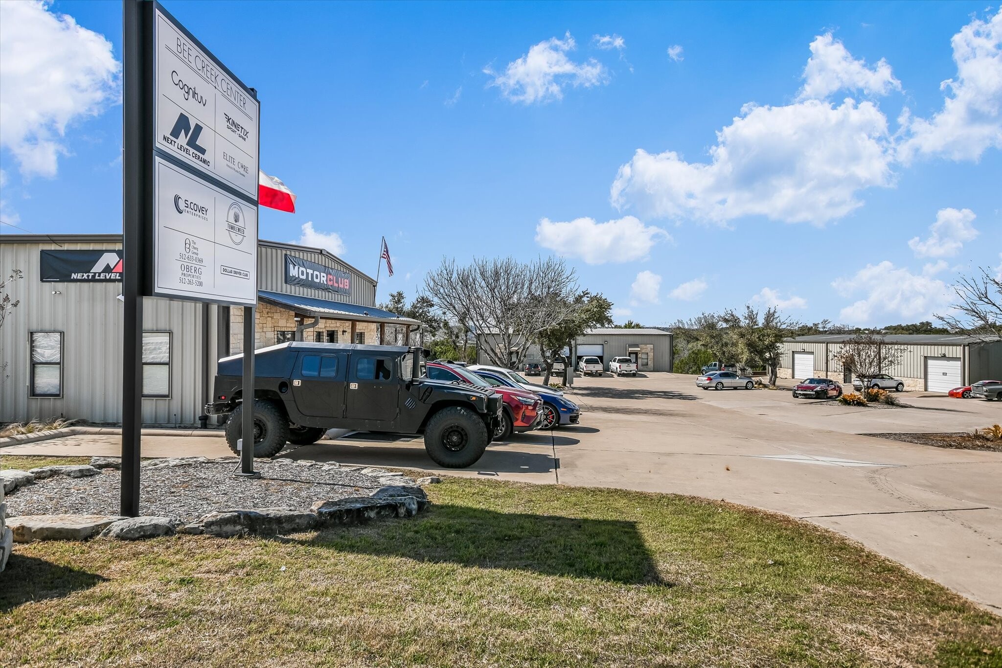 5004 Bee Creek Rd, Spicewood, TX à louer Photo de l’immeuble– Image 1 sur 20