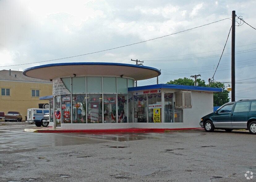 411 W 5th St, Plainview, TX à vendre - Photo de l’immeuble – Image 3 sur 12
