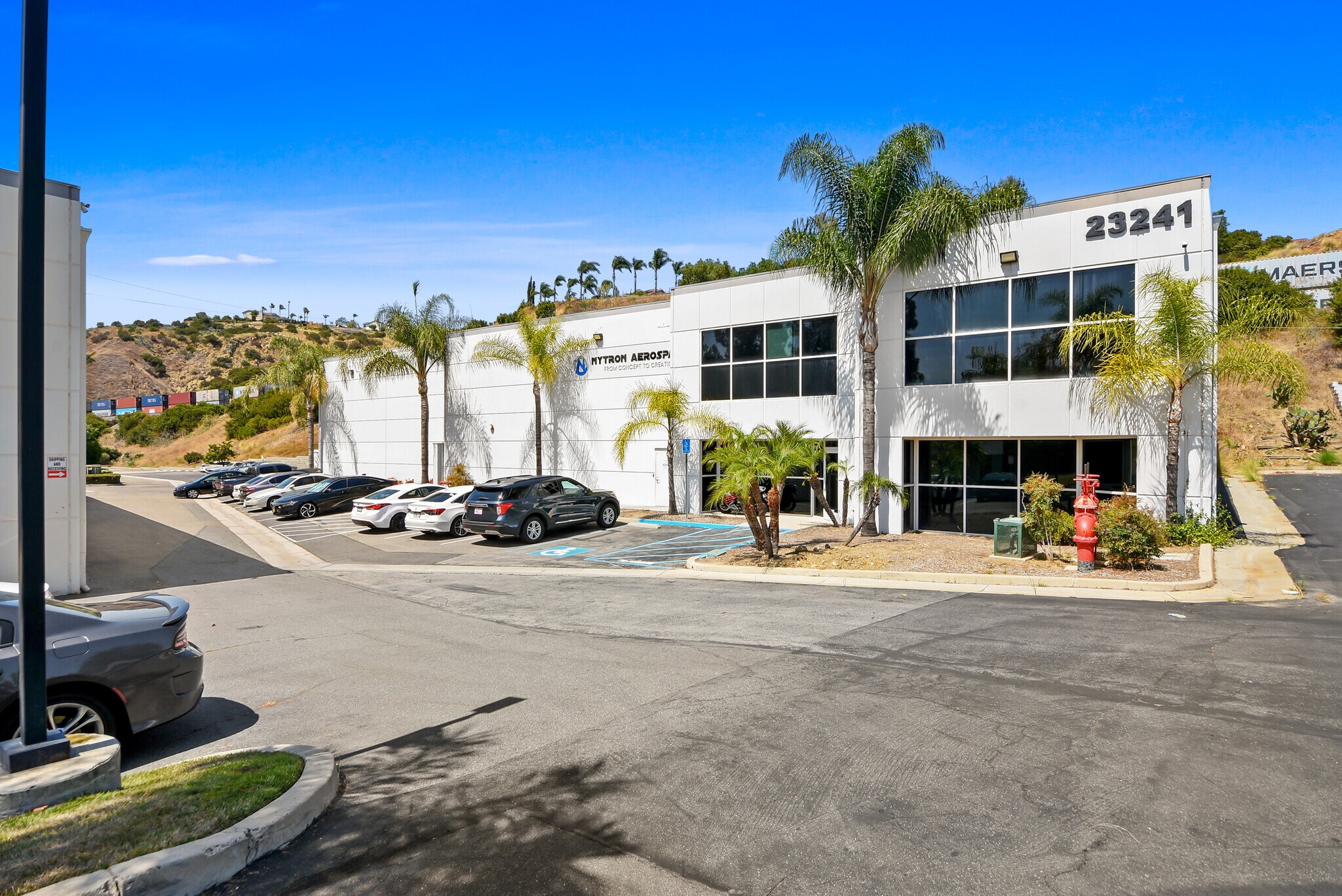 23241 La Palma Ave, Yorba Linda, CA à louer Photo principale– Image 1 sur 5