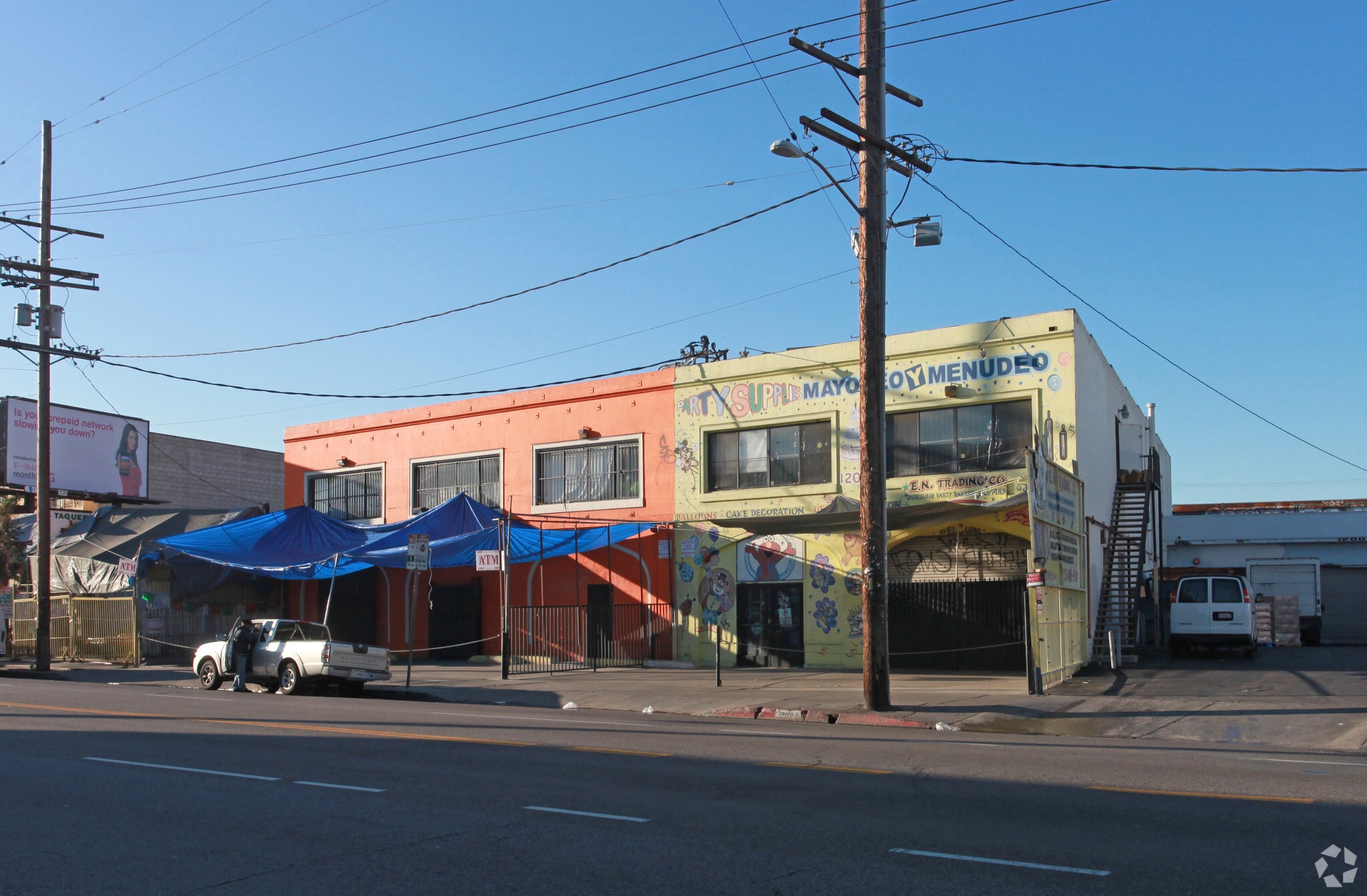 1200-1202 E Olympic Blvd, Los Angeles, CA à vendre Photo principale– Image 1 sur 5