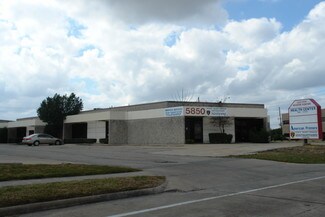 Plus de détails pour 5850-5880 Ranchester Dr, Houston, TX - Bureau/Local commercial, Industriel/Logistique à louer