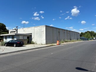 Plus de détails pour 65 Dyerville Ave, Johnston, RI - Industriel/Logistique à vendre