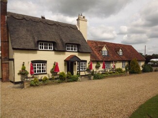 Plus de détails pour 8 Main Rd, Newport Pagnell - Local commercial à louer