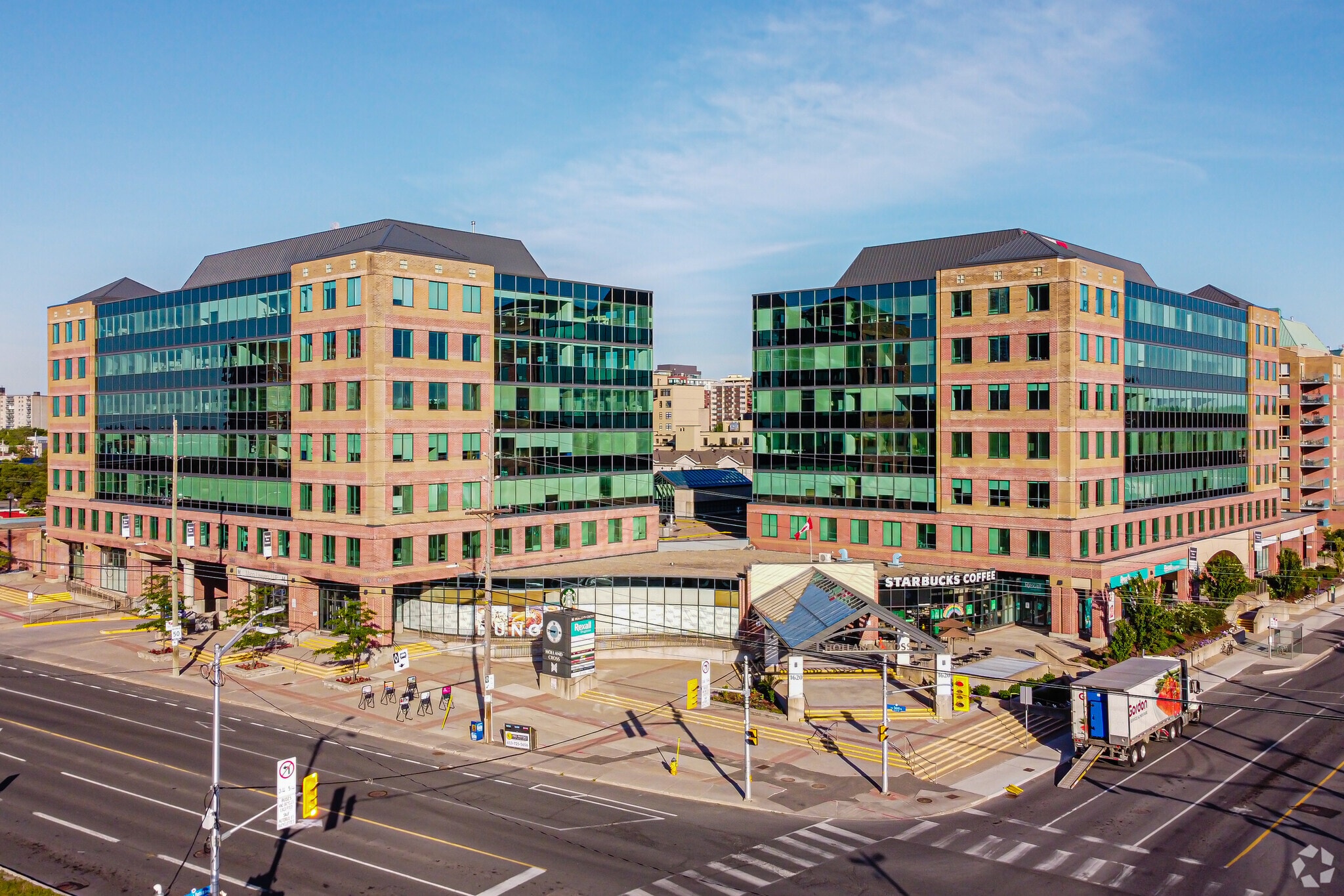 1600 Scott St, Ottawa, ON à louer Photo principale– Image 1 sur 2