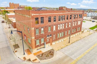 Plus de détails pour 301 1st Ave N, Fort Dodge, IA - Industriel/Logistique à vendre