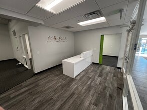 5016 California Ave, Bakersfield, CA à louer Photo intérieure– Image 1 sur 4