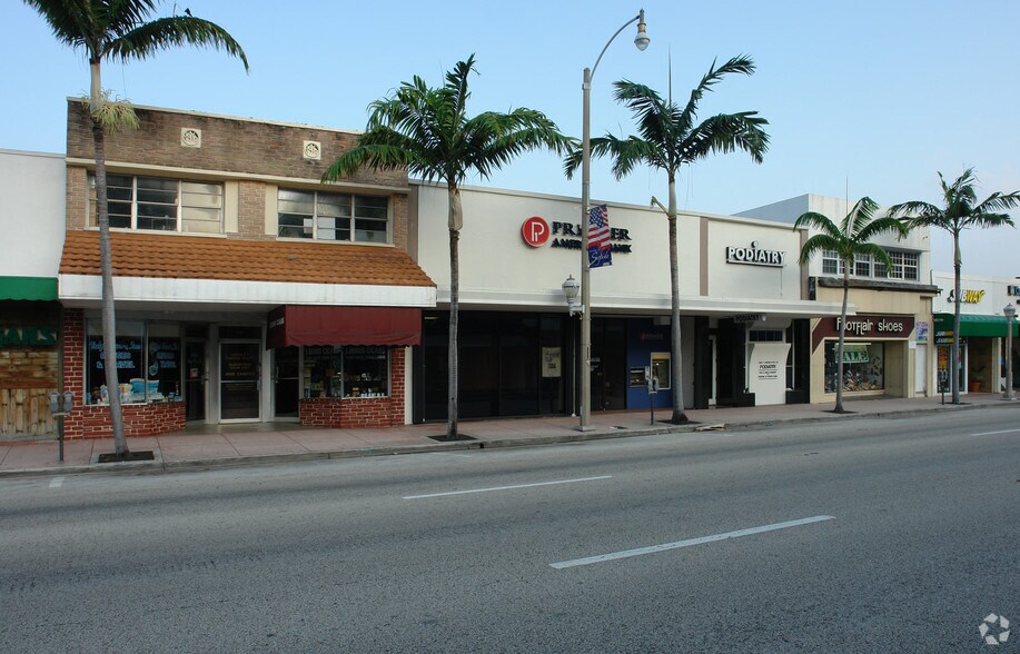 9520 Harding Ave, Miami Beach, FL à louer - Photo de l’immeuble – Image 2 sur 9