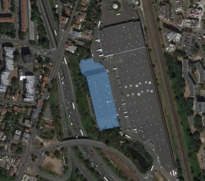 Industriel/Logistique dans Rosny-sous-Bois à louer - Photo de l’immeuble – Image 2 sur 13