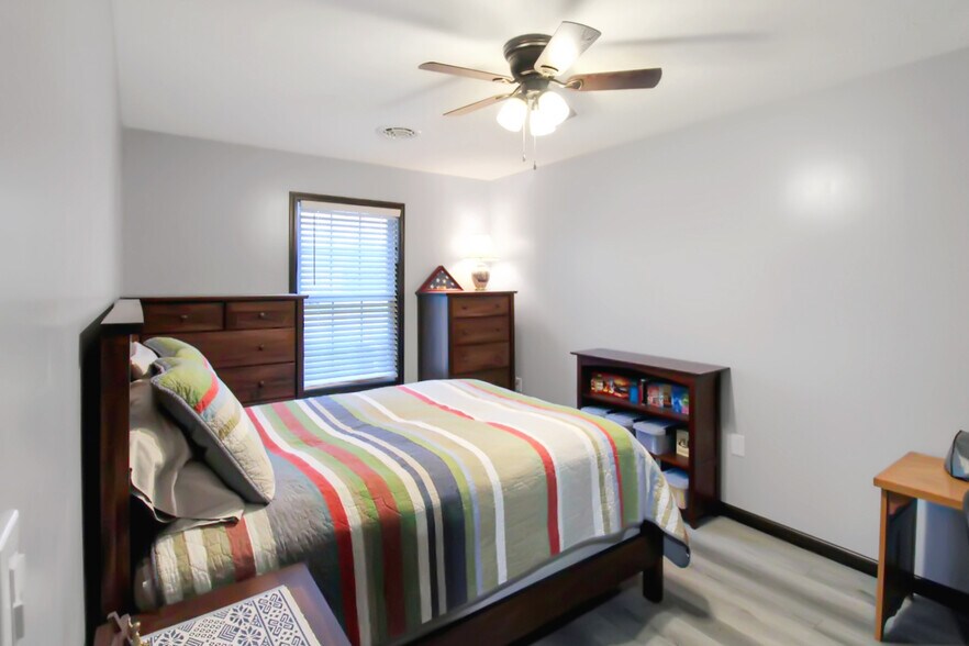 1020 Prince Street, Princeton, IN à vendre - Photo de l’immeuble – Image 3 sur 10
