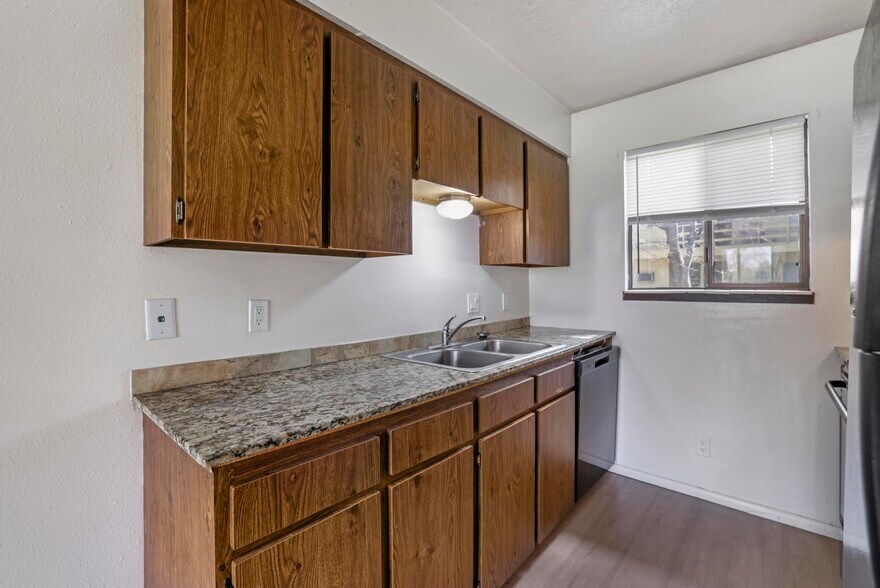 147 Robbins Ave, Twin Falls, ID à vendre - Photo intérieure – Image 2 sur 11
