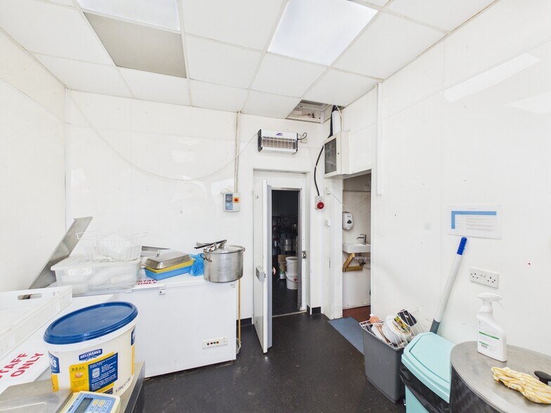 2-8 Commercial Crescent, Cupar à vendre - Photo de l’immeuble – Image 3 sur 5