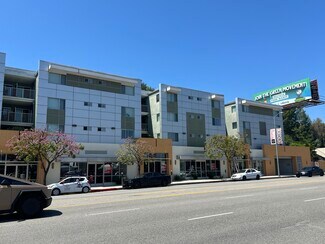 Plus de détails pour 16710 Ventura Blvd, Encino, CA - Bureau/Local commercial à louer