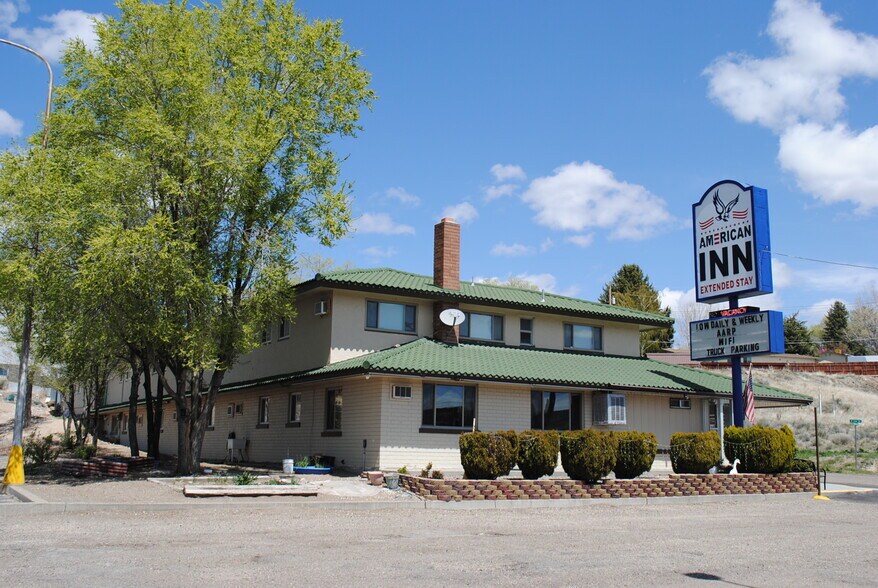 500 W Oak St, Elko, NV à vendre - Photo principale – Image 1 sur 13