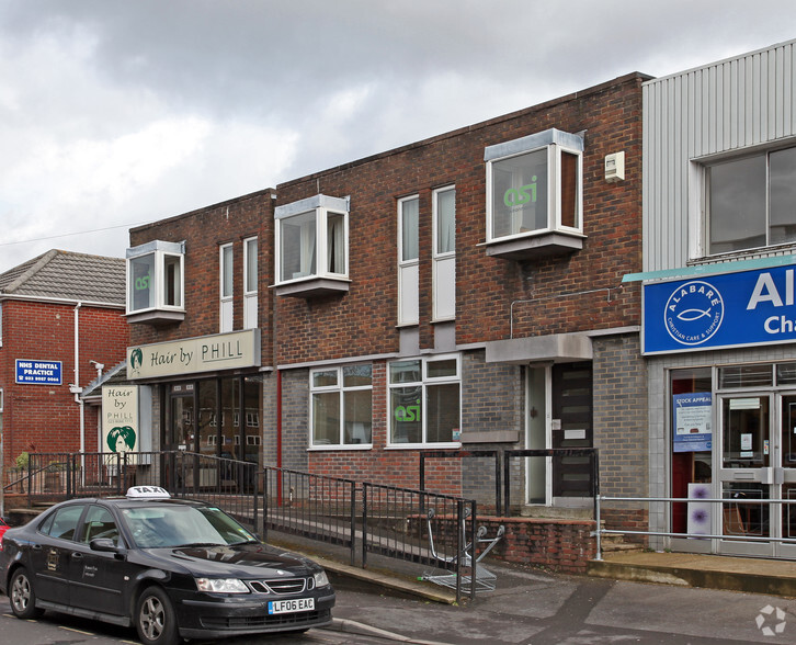 6-8 Testwood Ln, Totton à louer - Photo de l’immeuble – Image 3 sur 3