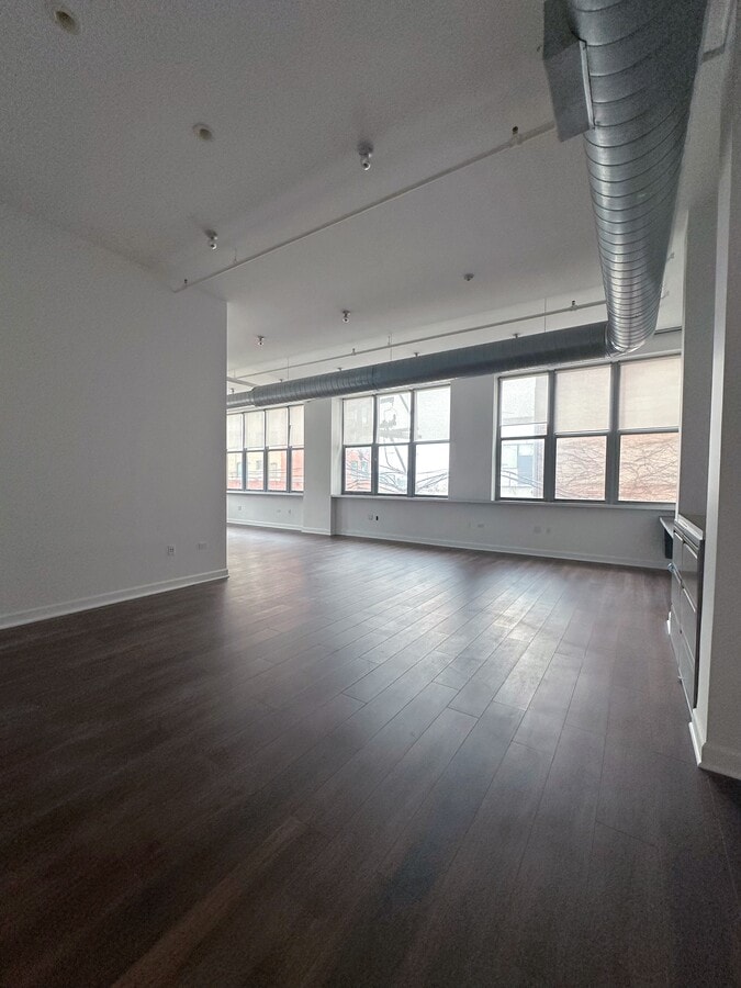824 W Superior St, Chicago, IL 60642 - Lot 208 - - Photo intérieure - Image 2 of 14