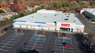 5147-5151 Sunrise Hwy, Bohemia, NY à louer - Vidéo sur l’annonce professionnelle 