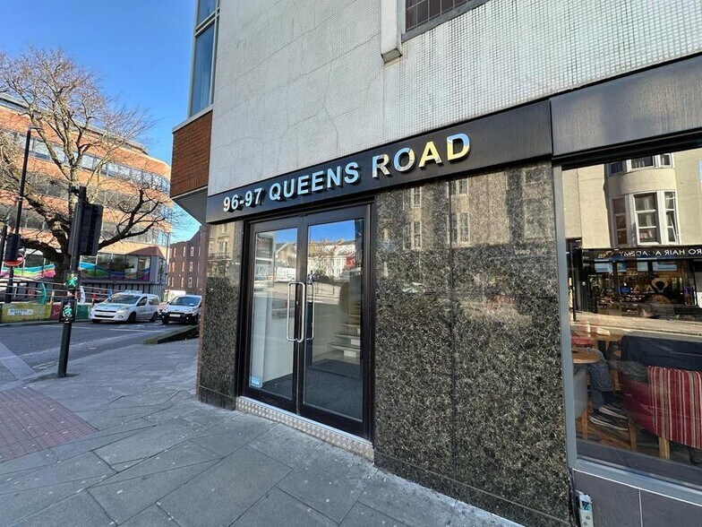 96-99 Queens Rd, Brighton à louer - Photo de l’immeuble – Image 2 sur 46