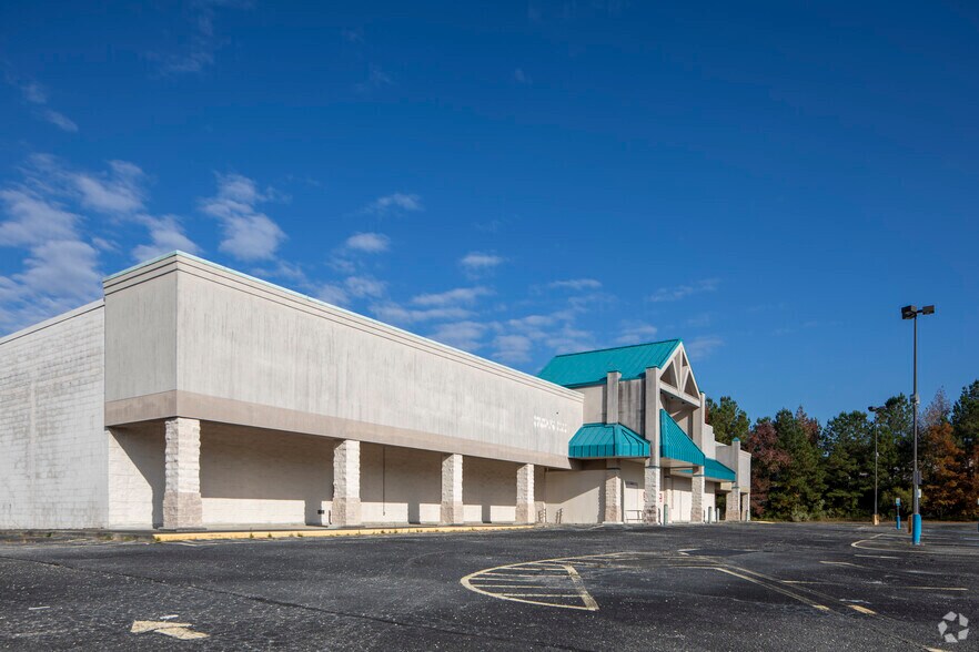 2120 HWY 19 N, Meridian, MS à louer - Photo de l’immeuble – Image 2 sur 10