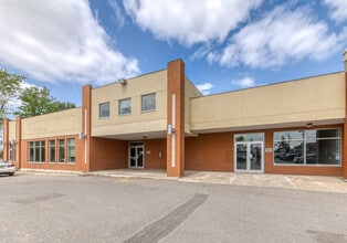 169-173 Rue Dupont, Pont-rouge, QC à louer Photo de l’immeuble– Image 1 sur 5