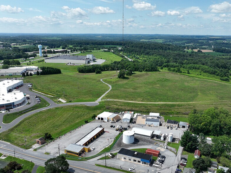 Legacy Dr, Hampstead, MD à vendre - Photo de l’immeuble – Image 3 sur 6