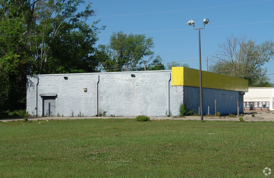 950 Bailey Ave, Jackson, MS à vendre - Photo de l’immeuble – Image 2 sur 3
