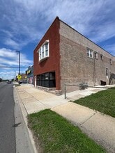 7336 Archer Ave, Summit Argo, IL à louer Photo intérieure– Image 2 sur 12