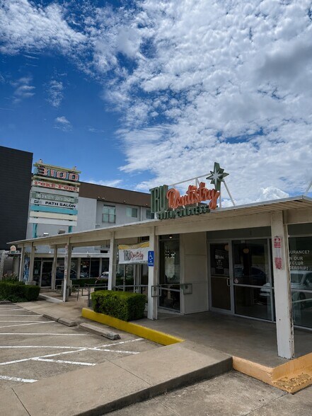 3100 S Congress Ave, Austin, TX à louer - Photo de l’immeuble – Image 1 sur 3