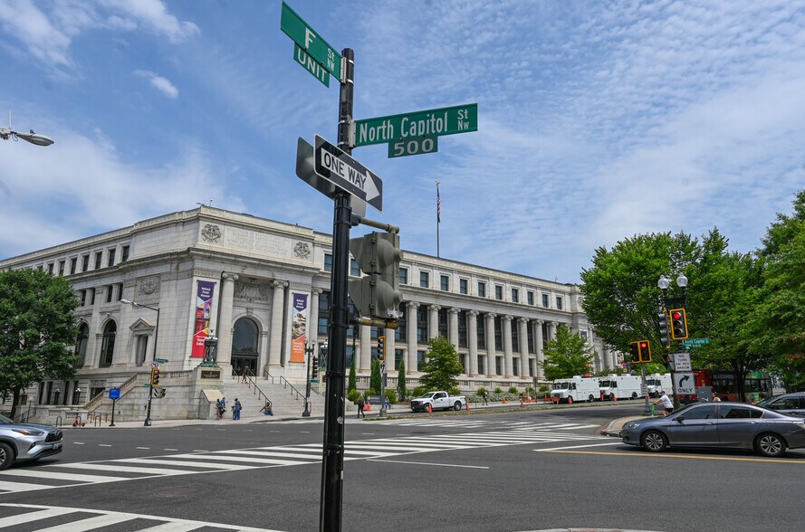 14 F St NW, Washington, DC à vendre - Photo de l’immeuble – Image 2 sur 7