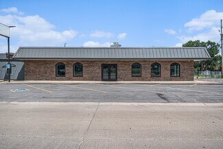 Plus de détails pour 3525 N 90th St, Omaha, NE - Local commercial à vendre
