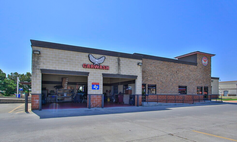 2858 Treaschwig Rd, Houston, TX à vendre - Photo de l’immeuble – Image 3 sur 48