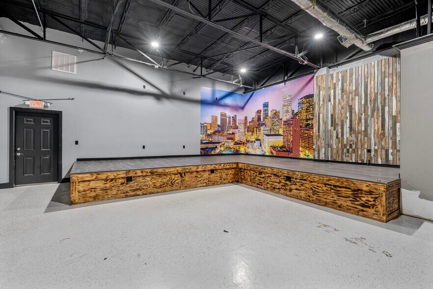 1520 College Ave, South Houston, TX à louer - Photo intérieure – Image 2 sur 21