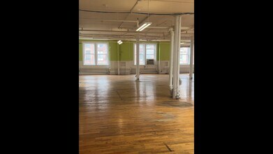 109-129 Kingston St, Boston, MA à louer - Vidéo sur l’annonce professionnelle 