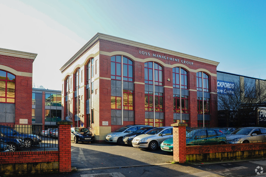 Lower Bristol Rd, Bath à vendre - Photo principale – Image 1 sur 2