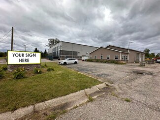 Plus de détails pour 3245 Card Dr, Burton, MI - Industriel/Logistique à vendre