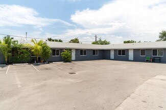 Plus de détails pour 98 NE 36th Ct, Oakland Park, FL - Logement à vendre