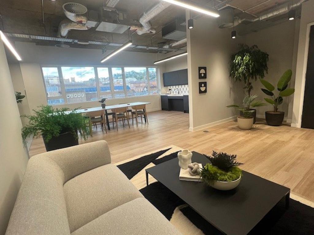 13-27 Friary St, Guildford à louer Photo de l’immeuble– Image 1 sur 13