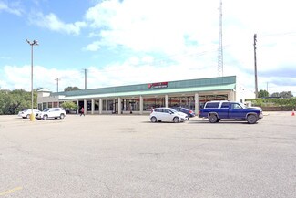 Plus de détails pour 401-417 W Genesee St, Lapeer, MI - Local commercial à louer