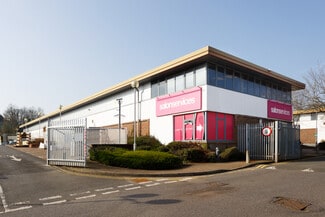Plus de détails pour Bay Tree Ave, Leatherhead - Industriel/Logistique à louer