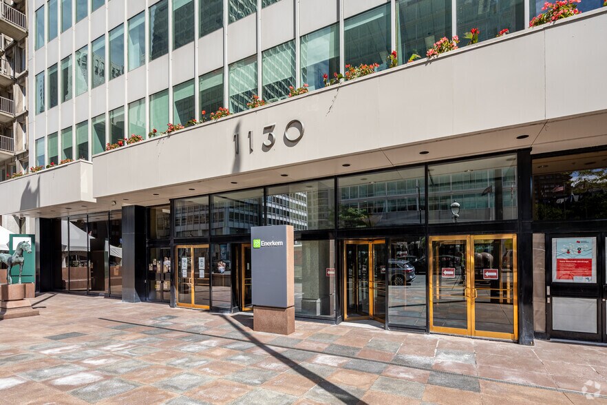 1130 Sherbrooke St W, Montréal, QC à louer - Photo de l’immeuble – Image 3 sur 3