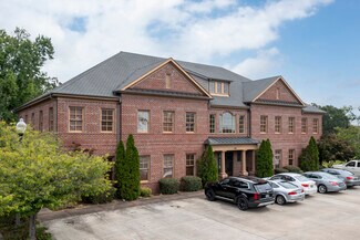 Plus de détails pour 919 Sharit Ave, Gardendale, AL - Bureau à louer