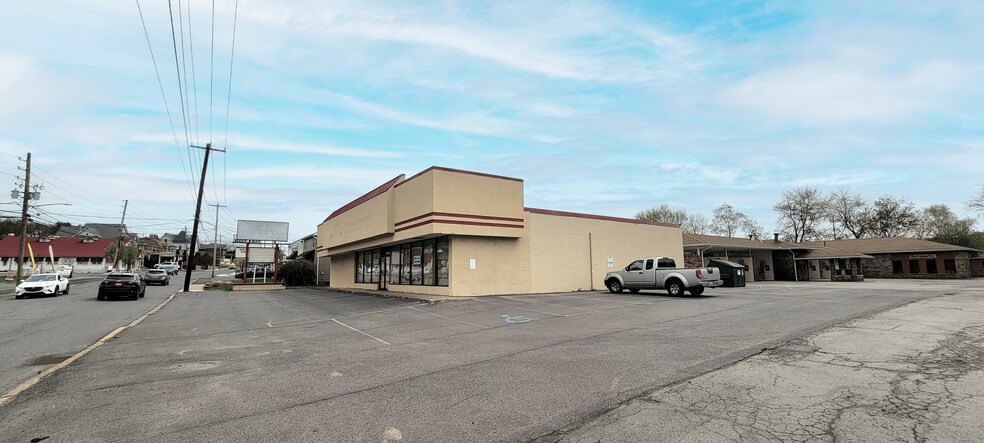 1537 Main St, Peckville, PA à vendre - Photo de l’immeuble – Image 2 sur 5