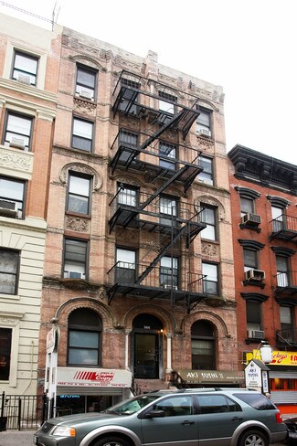 Plus de détails pour 366 W 52nd St, New York, NY - Local commercial à louer