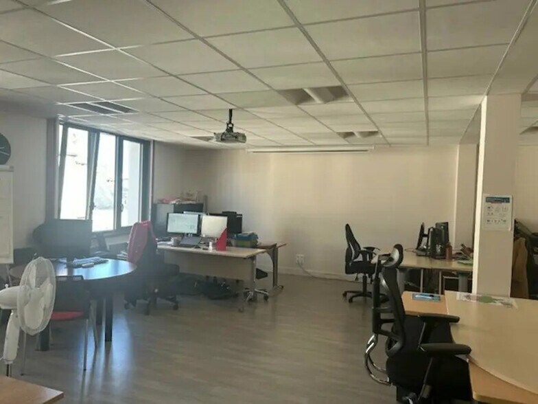 15 Place Michelet, Tours à louer - Photo intérieure – Image 1 sur 12