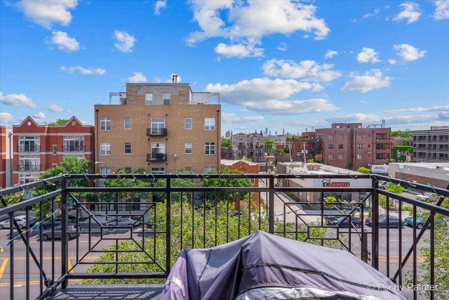 1616 N Western Ave, Chicago, IL à vendre - Photo de l’immeuble – Image 3 sur 19