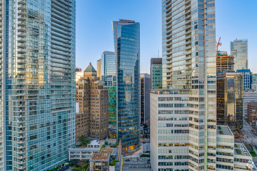 1021 W Hastings St, Vancouver, BC à louer - Photo principale – Image 1 sur 13